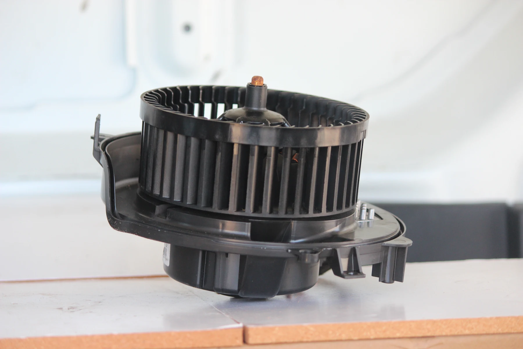 VW Golf Mk7 HVAC cabin blower motor