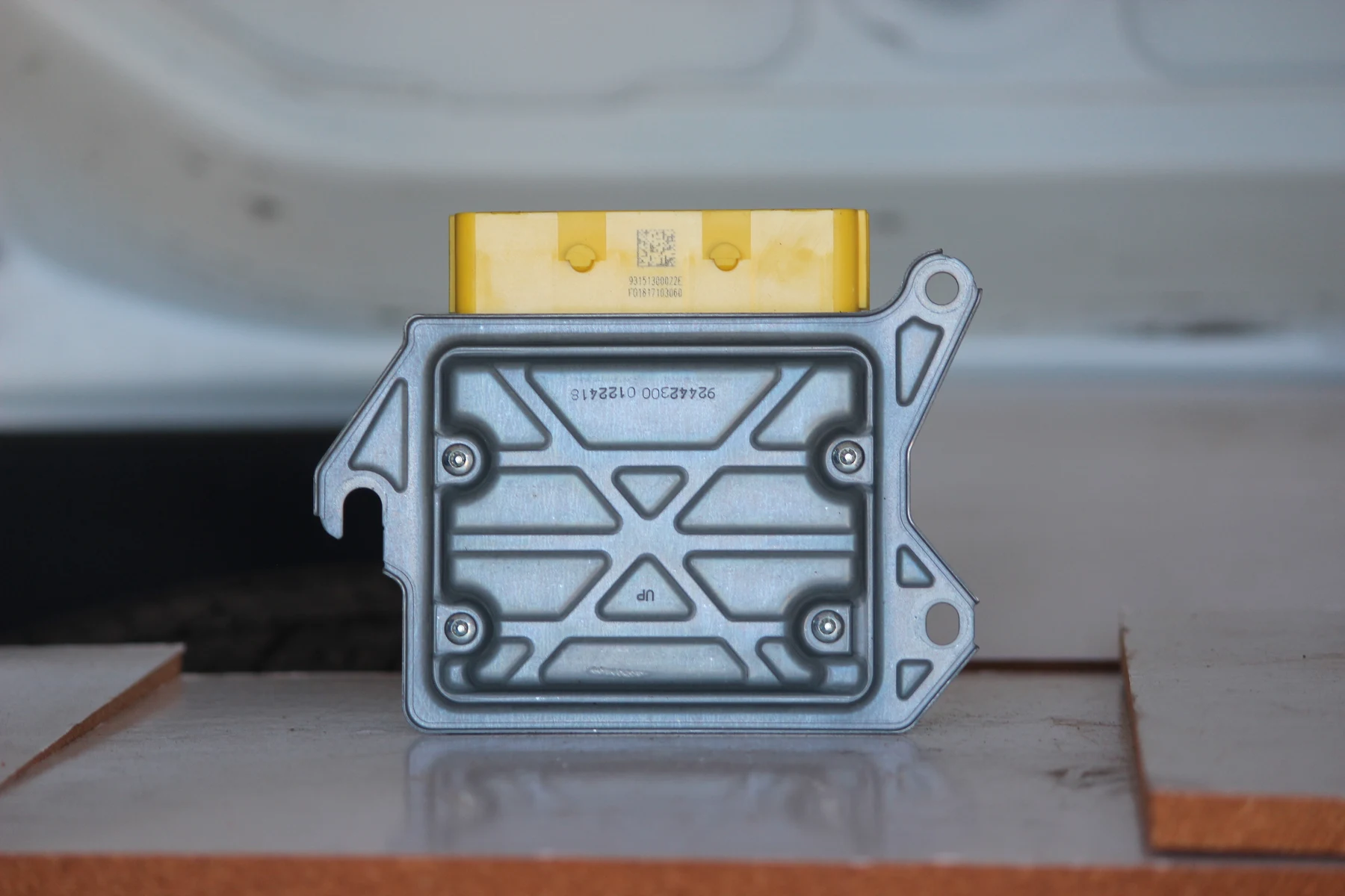 VW MQB airbag control module