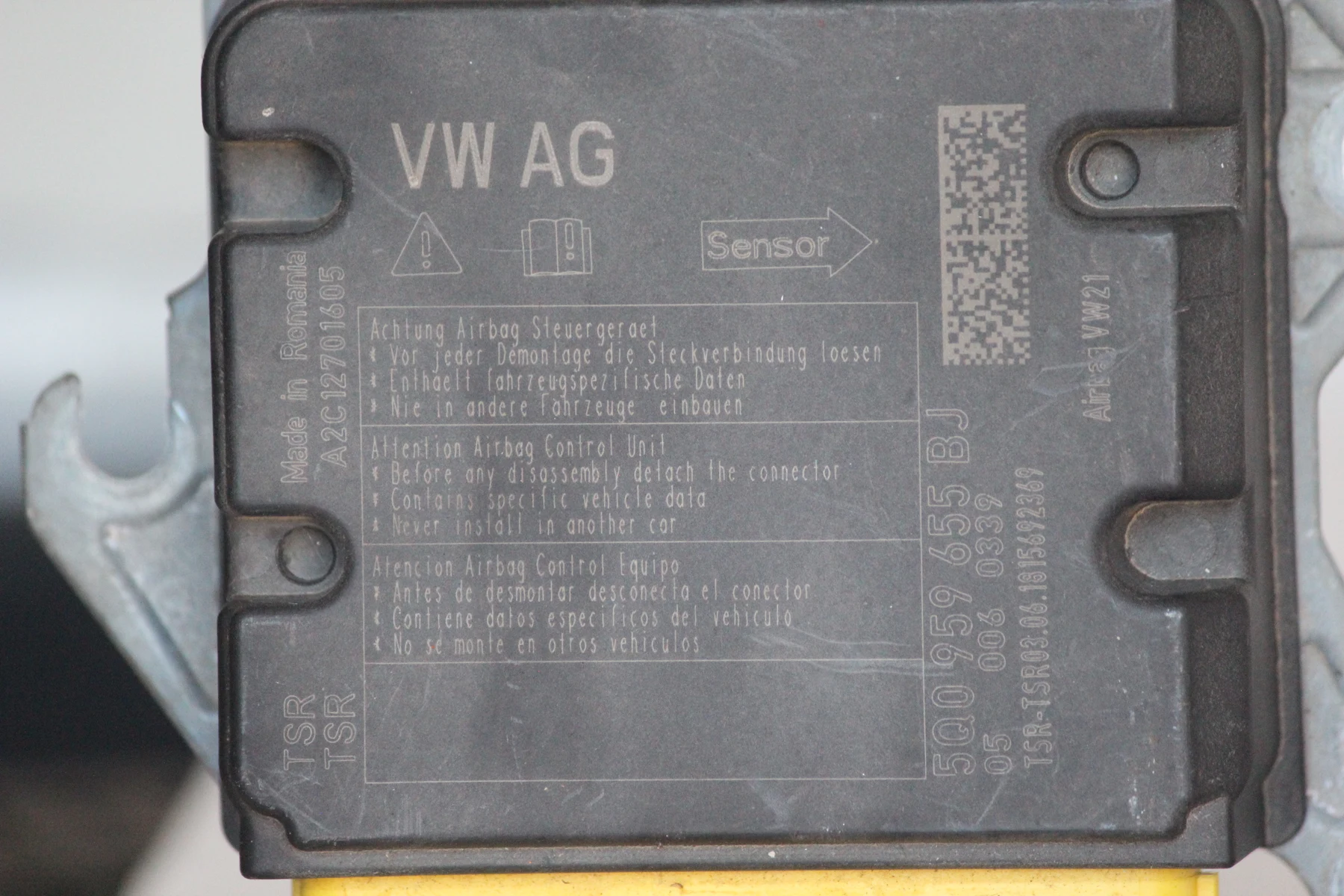 VW MQB airbag control module